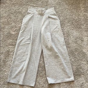 Lululemon wide leg crop pants
